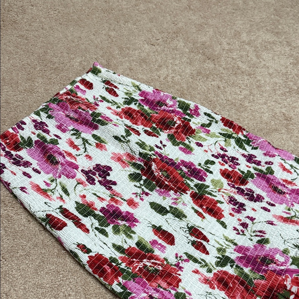 Abercrombie and Fitch size MP (medium petite) midi skirt with bright print - Picture 2 of 7